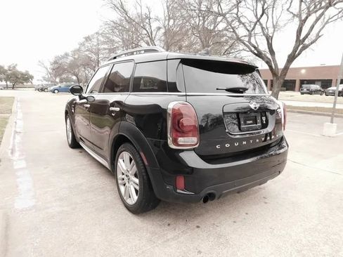Used 2017 MINI Cooper Countryman ALL4 AWD/4WD image 4