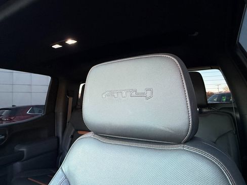 Used 2021 GMC Sierra 1500 AT4 w/ AT4 Premium Package image 23