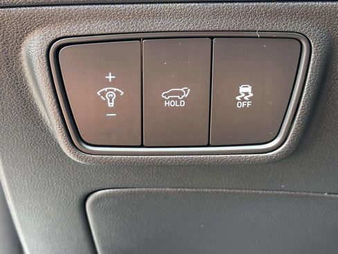 Used 2022 Hyundai Tucson Limited w/ Cargo Package AWD/4WD image 15