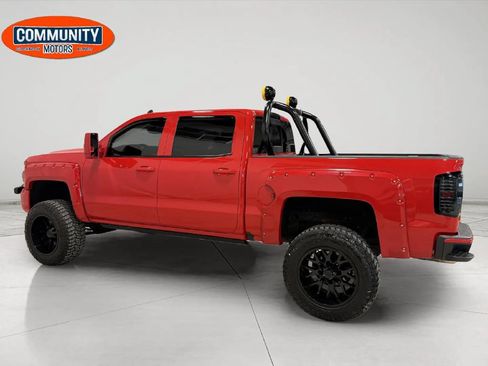 Used 2017 Chevrolet Silverado 1500 LT w/ All Star Edition AWD/4WD image 4