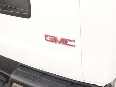 Used 2025 GMC Savana 2500 w/ Driver Convenience Package RWD image 9