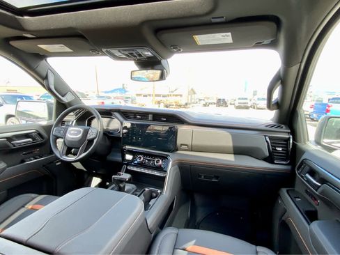 New 2026 GMC Sierra 1500 AT4 w/ AT4 Premium Package image 36