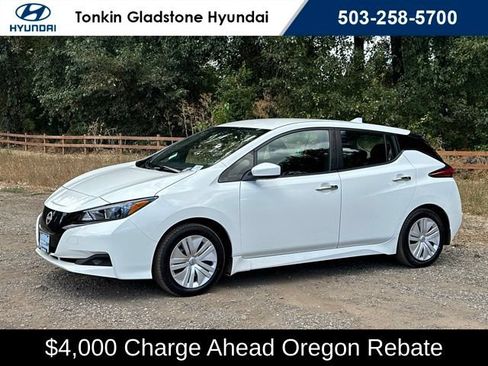 Used 2025 Nissan Leaf S FWD image 5