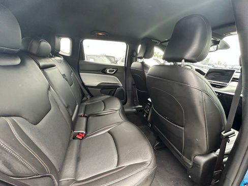 Used 2023 Jeep Compass Limited AWD/4WD image 35