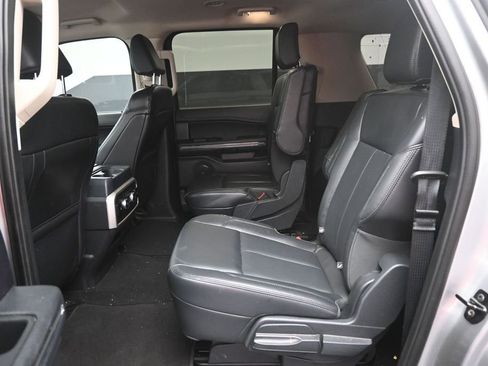 Used 2024 Ford Expedition Max XLT RWD image 26