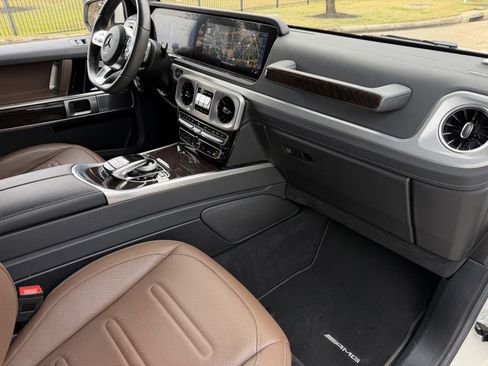 Certified 2021 Mercedes-Benz G 550 G 550 image 17