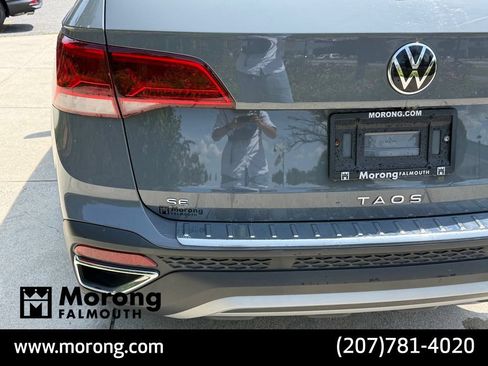 Used 2023 Volkswagen Taos SE w/ Panoramic Sunroof Package AWD/4WD image 15
