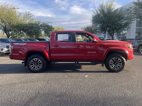 Used 2023 Toyota Tacoma TRD Sport image 6