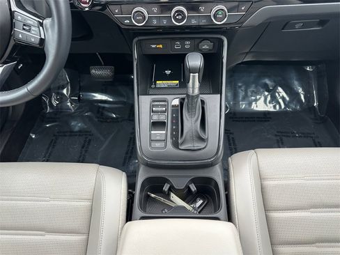 Used 2025 Honda CR-V EX-L image 11
