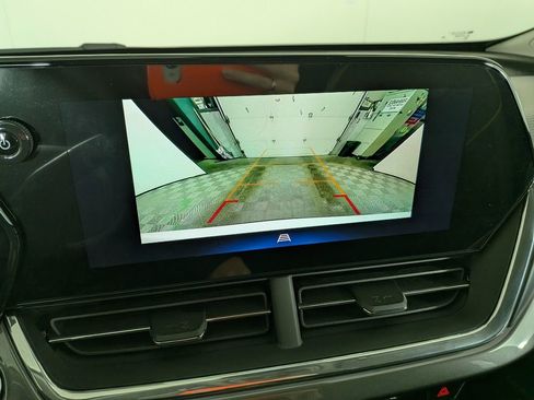 New 2026 Chevrolet Trax ACTIV w/ Driver Confidence Package image 24