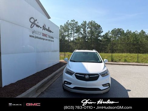 Used 2017 Buick Encore Premium w/ Experience Buick Package FWD image 4
