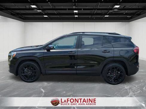 Used 2024 GMC Terrain SLE w/ Driver Convenience Package AWD/4WD image 5