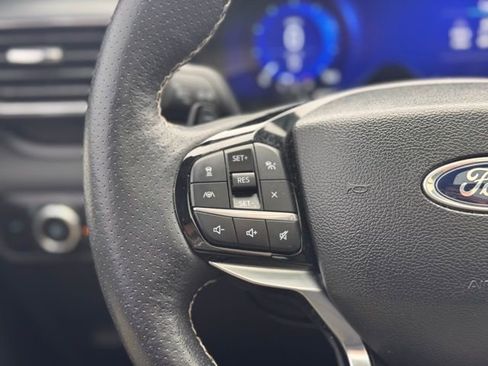 Used 2023 Ford Explorer ST w/ Technology Package image 10