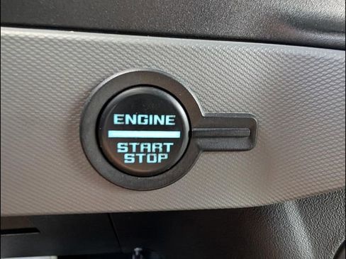 Used 2022 Ford Bronco Black Diamond image 11