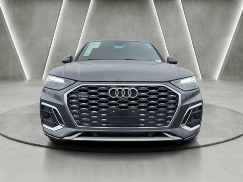Used 2021 Audi Q5 2.0T Premium Plus w/ Premium Plus Package AWD/4WD image 2