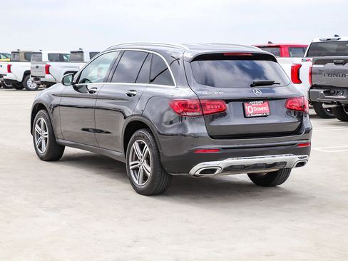 Used 2020 Mercedes-Benz GLC 300 image 8