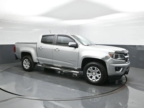 Used 2017 Chevrolet Colorado LT w/ LT Convenience Package image 17