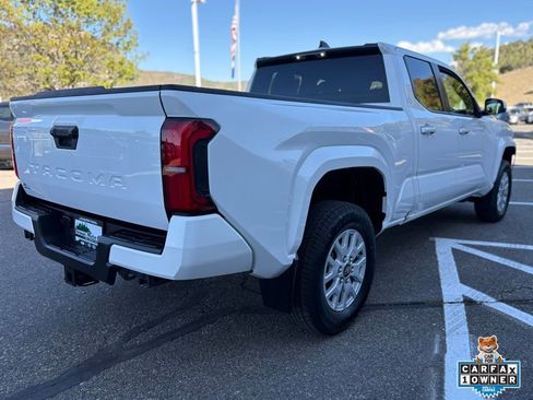 Certified 2024 Toyota Tacoma SR5 image 9