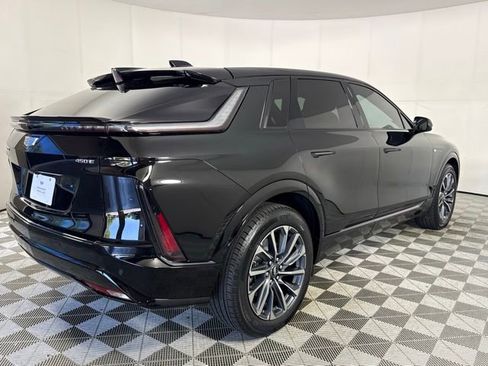 New 2026 Cadillac Lyriq Sport RWD image 5