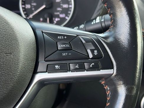 Used 2023 Nissan Sentra SR w/ Trunk Package FWD image 21