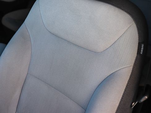 Used 2022 Hyundai Ioniq SE image 24