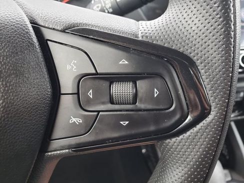 Used 2022 Chevrolet TrailBlazer LT w/ Convenience Package FWD image 25