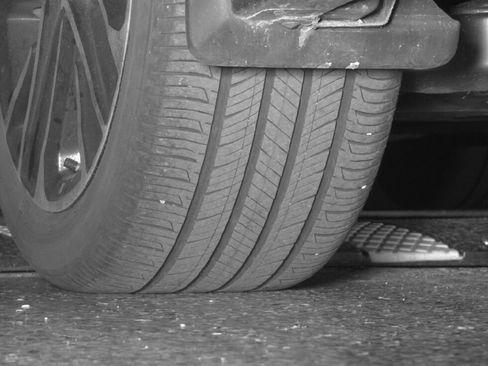 Used 2025 Toyota Camry XLE image 13