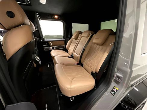Used 2025 Mercedes-Benz G 550 image 15