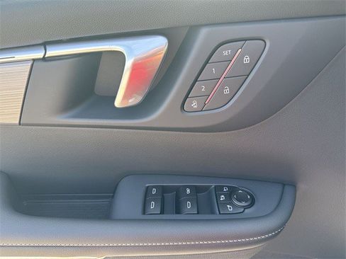 New 2026 Buick Enclave Preferred w/ Power Package image 13