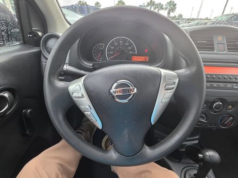 Used 2015 Nissan Versa S Plus FWD image 16