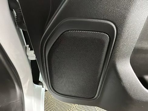 Used 2022 Chevrolet Silverado 1500 Custom AWD/4WD image 32