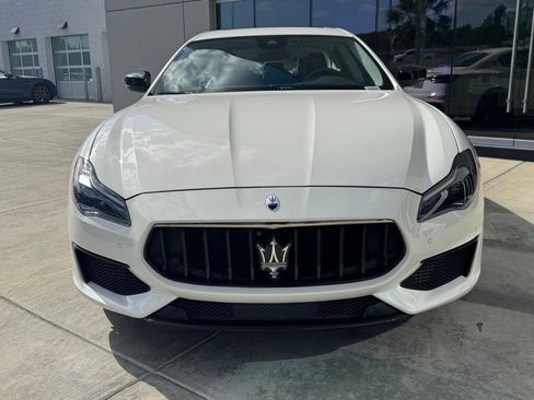 Certified 2022 Maserati Quattroporte Modena RWD image 3