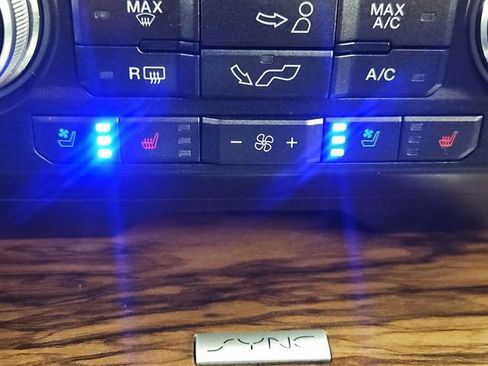 Used 2018 Ford F150 Lariat w/ Equipment Group 502A Luxury image 45