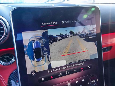 Used 2023 Mercedes-Benz SL 55 AMG 4MATIC image 25