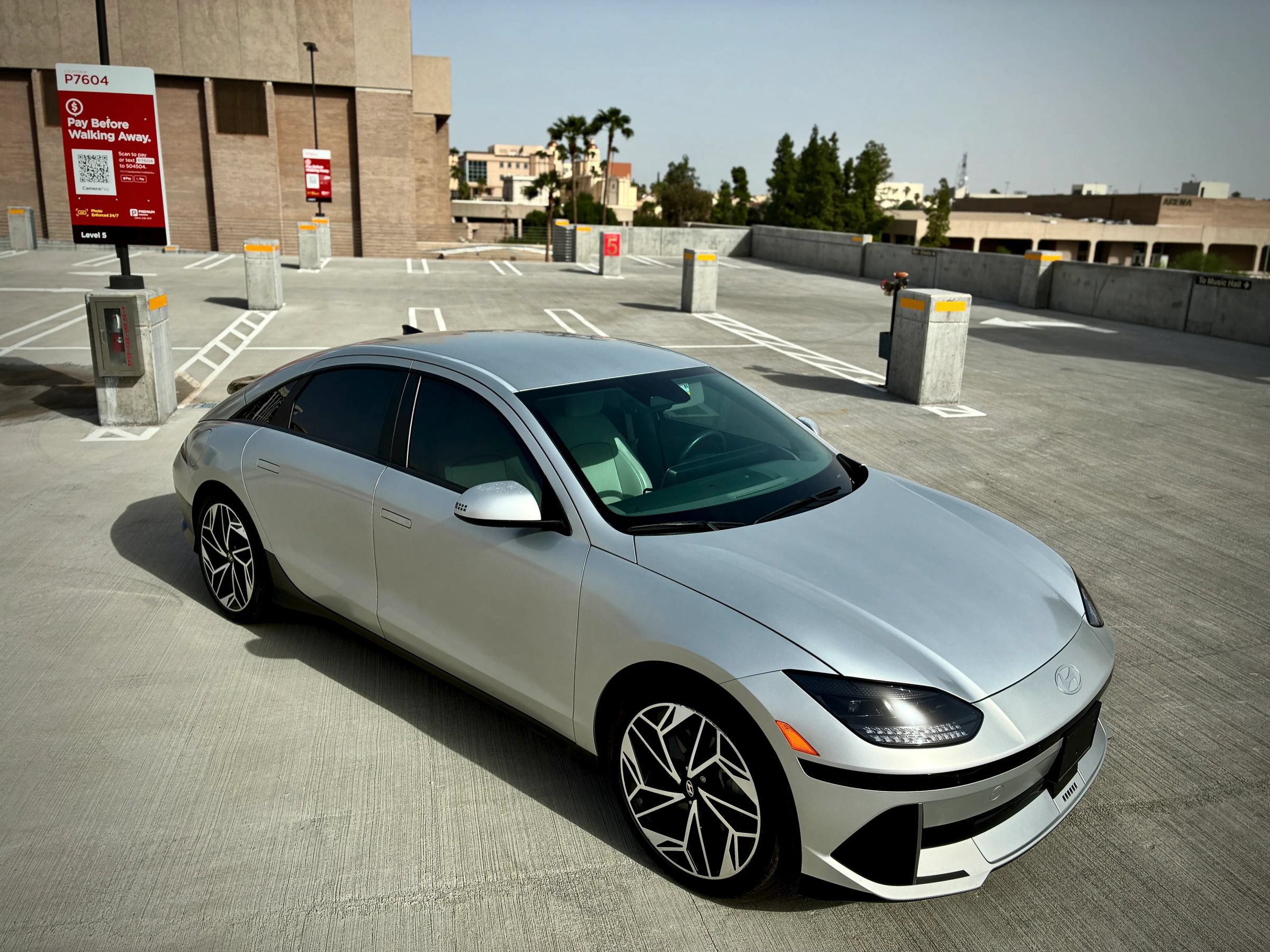 Used 2023 Hyundai Ioniq 6 SEL AWD/4WD image 17