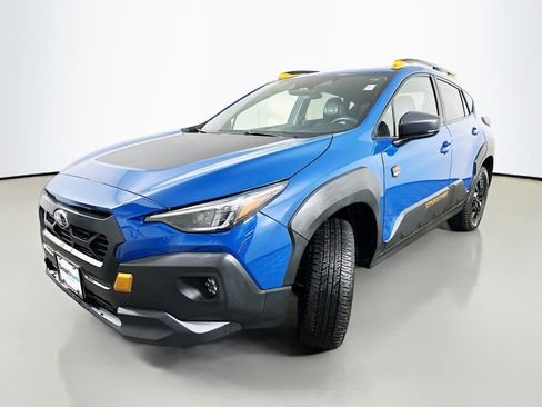 Used 2024 Subaru Crosstrek 2.5i Wilderness image 3