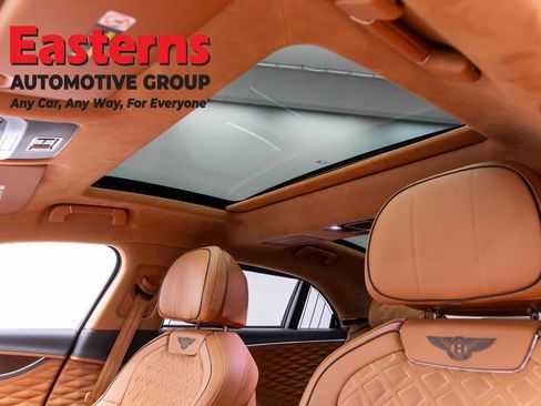 Used 2023 Bentley Flying Spur W12 AWD/4WD image 79
