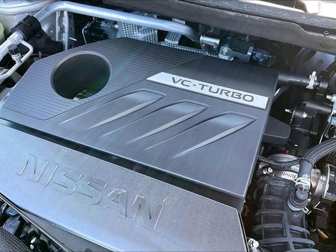 Used 2023 Nissan Rogue SV FWD image 33
