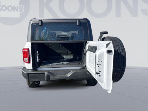 New 2025 Ford Bronco 4-Door image 24
