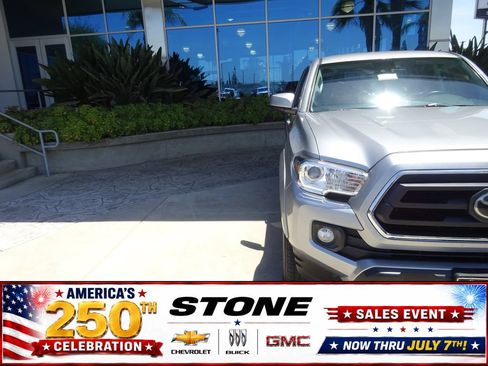 Used 2021 Toyota Tacoma SR5 RWD image 32