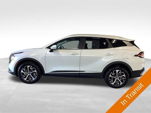 Used 2023 Kia Sportage EX AWD/4WD image 3