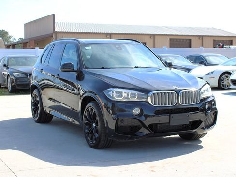 Used 2014 BMW X5 xDrive50i image 9