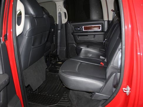 Used 2012 RAM 1500 Laramie AWD/4WD image 26