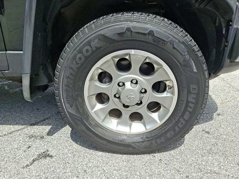 Used 2013 Toyota FJ Cruiser 4WD w/ Upgrade Pkg image 14