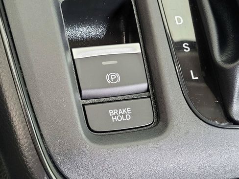 Used 2024 Honda CR-V EX image 16