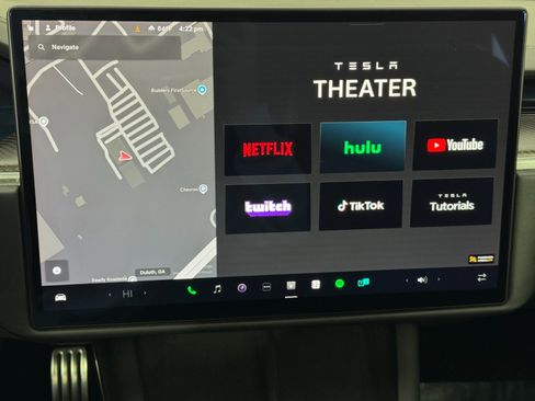 Used 2021 Tesla Model S Plaid image 24