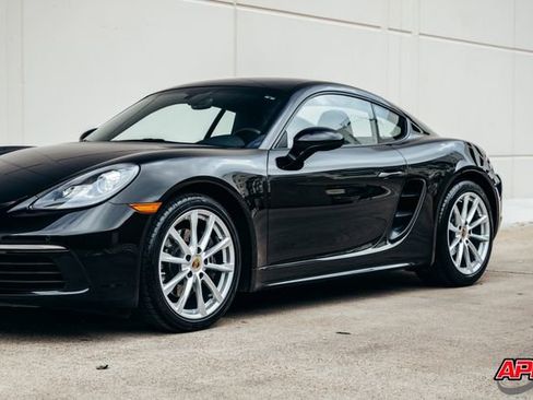 Used 2017 Porsche 718 Cayman image 65