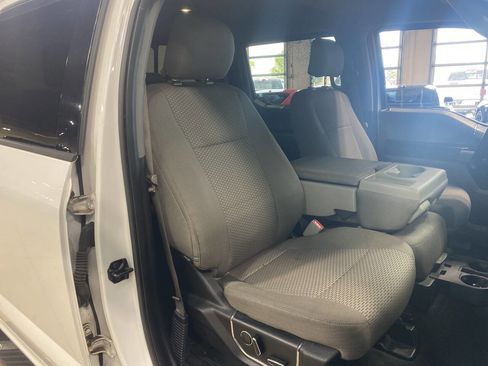 Used 2015 Ford F150 XLT w/ Equipment Group 302A Luxury image 8