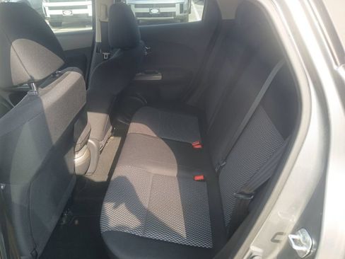 Used 2017 Nissan Juke S FWD image 25