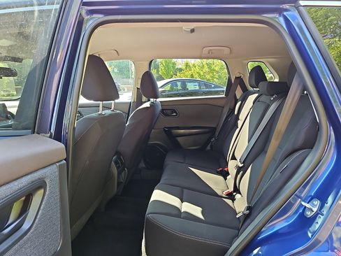 Certified 2023 Nissan Rogue S AWD/4WD image 10